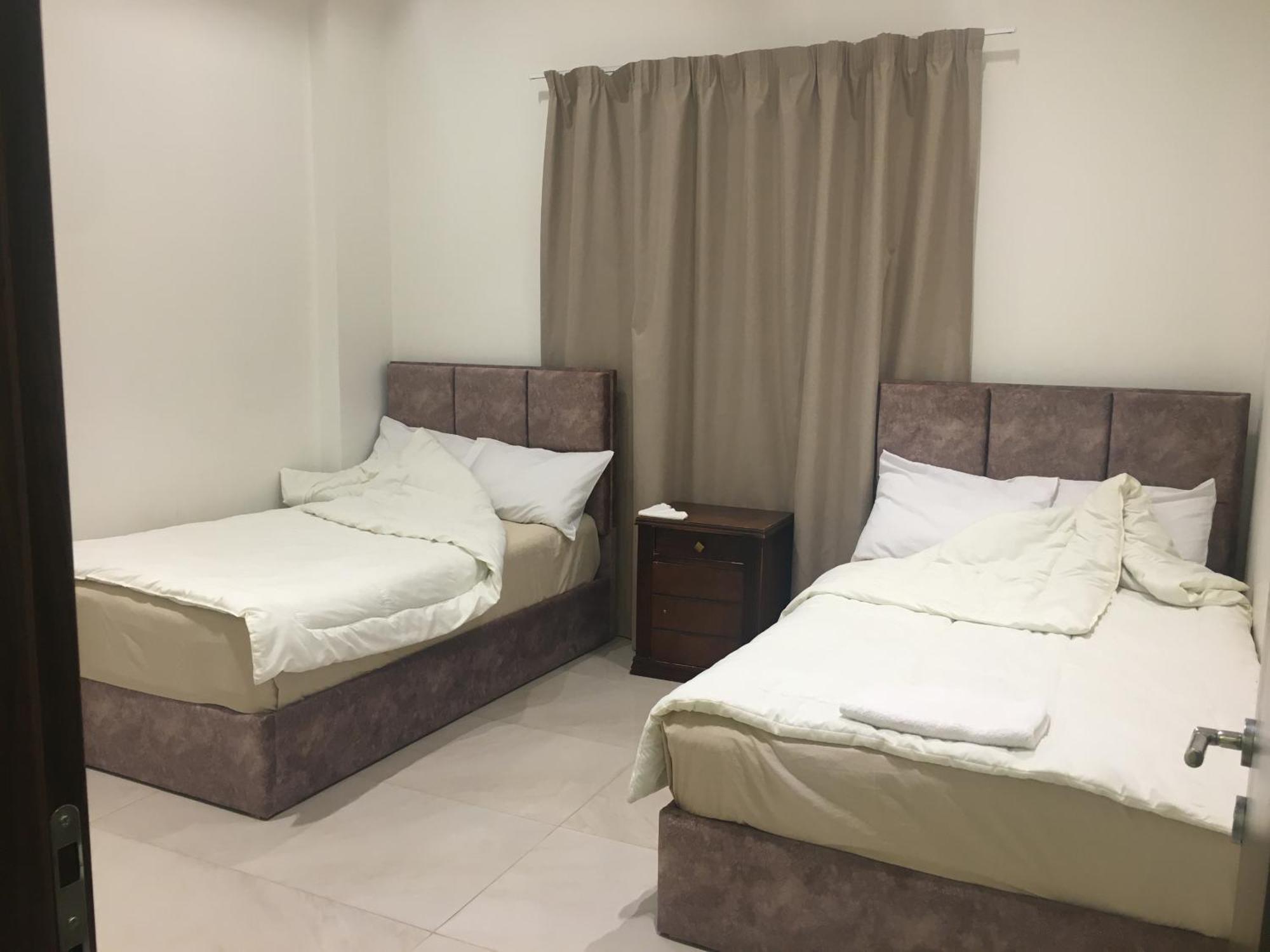 Elite In Private In New 90th Street In 255 Panafsig 11 Apartment *