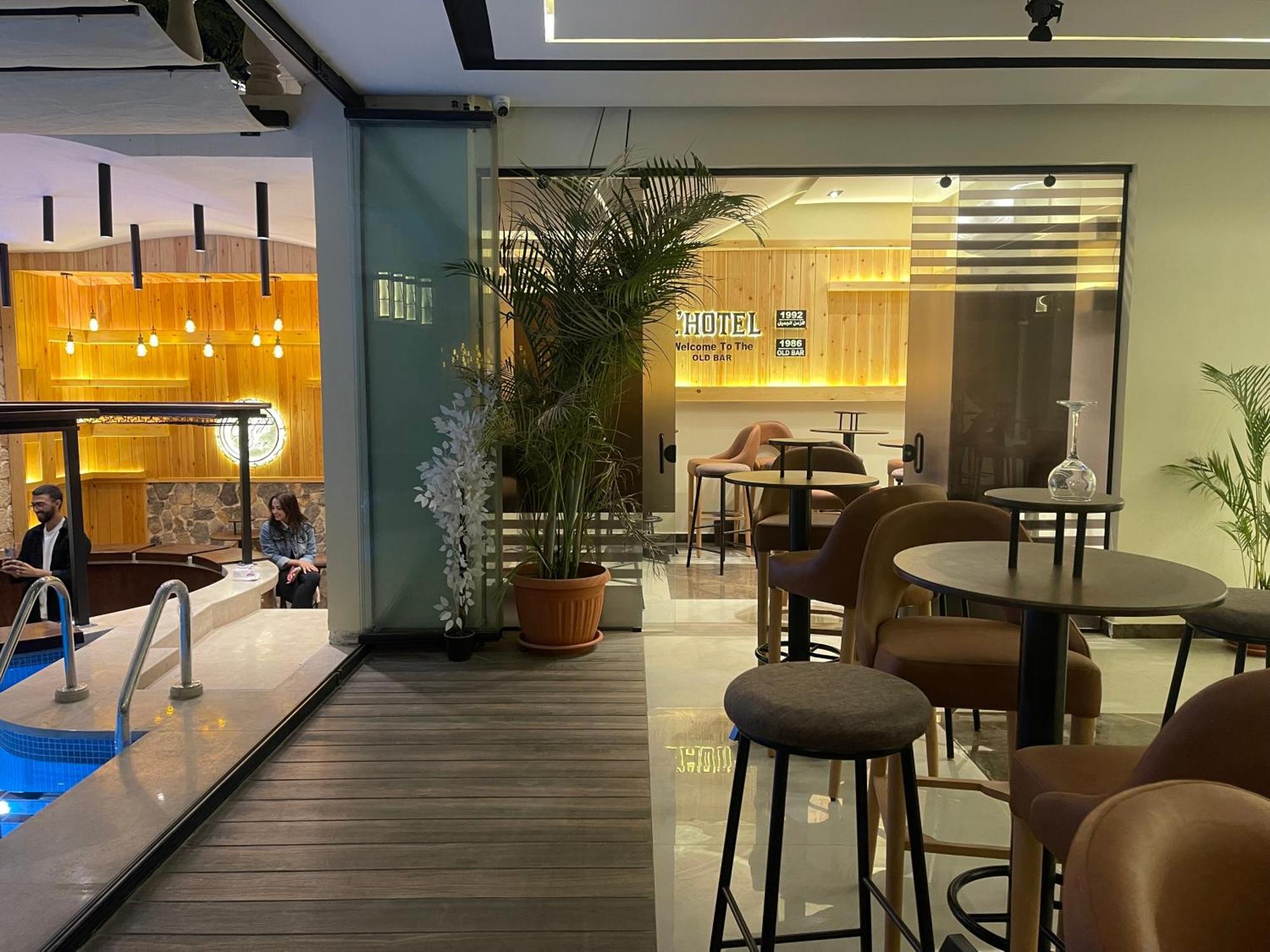 Elite In Private In New 90th Street In 255 Panafsig 11 *